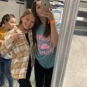 Meet your Posher, Kennedy